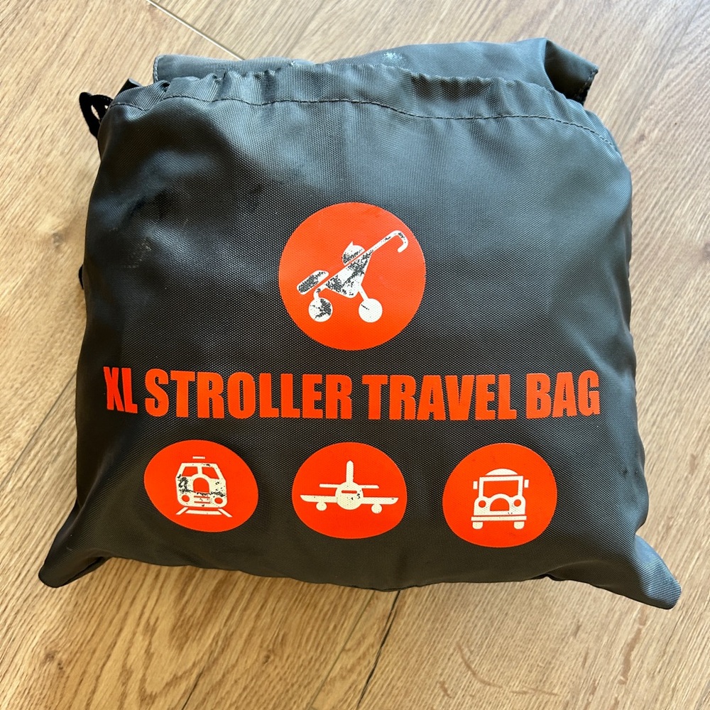 SOLD | Gate check car seat and stroller travel bag